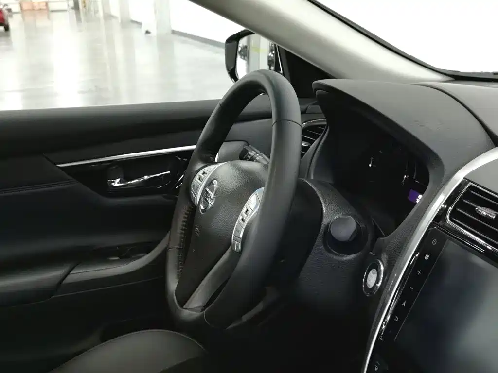Nissan Teana 2018 — фото 22