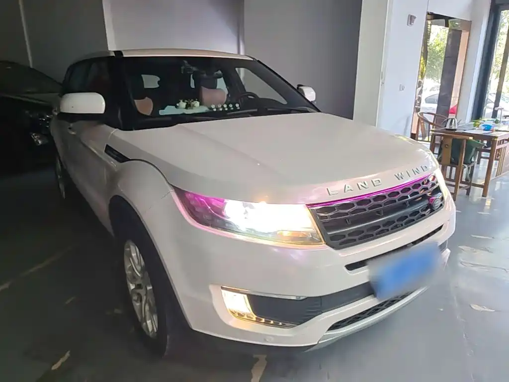 Landwind X7 2015 — фото 4