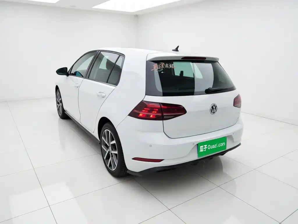 Volkswagen Golf 2019 — фото 8