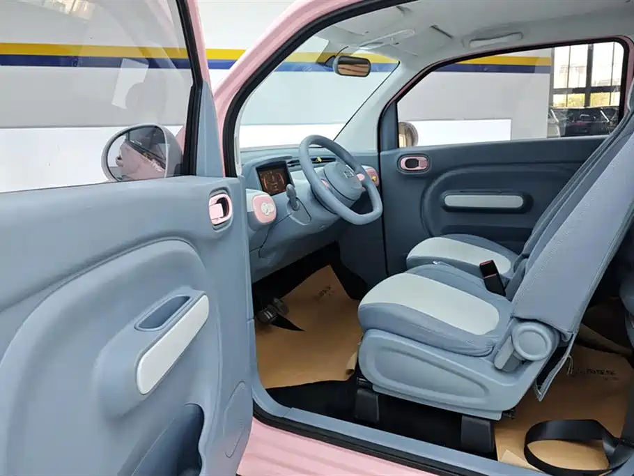 Bestune Pony 2025 — фото 9