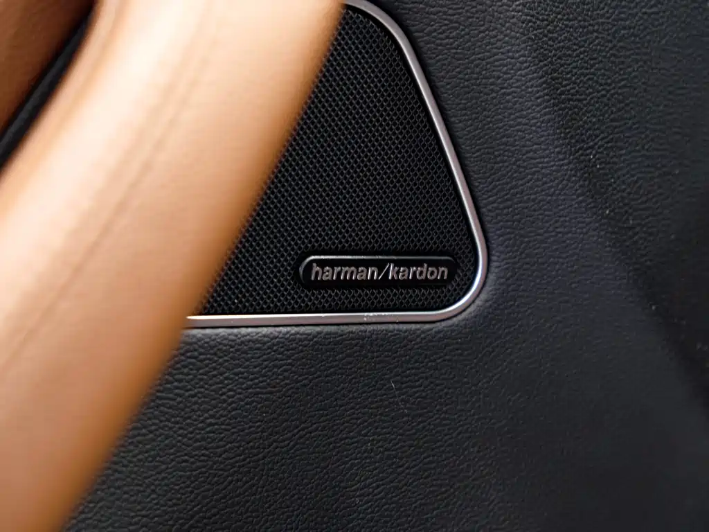 Maserati Levante 2016 — фото 13