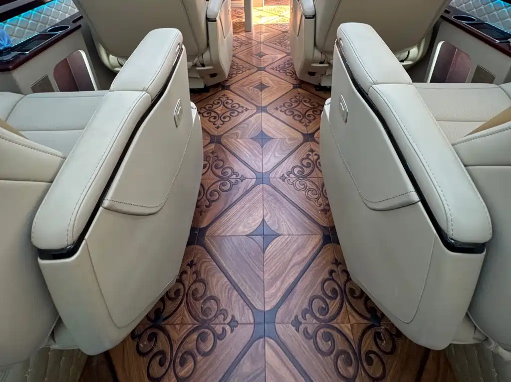 Toyota Coaster 2020 — фото 25