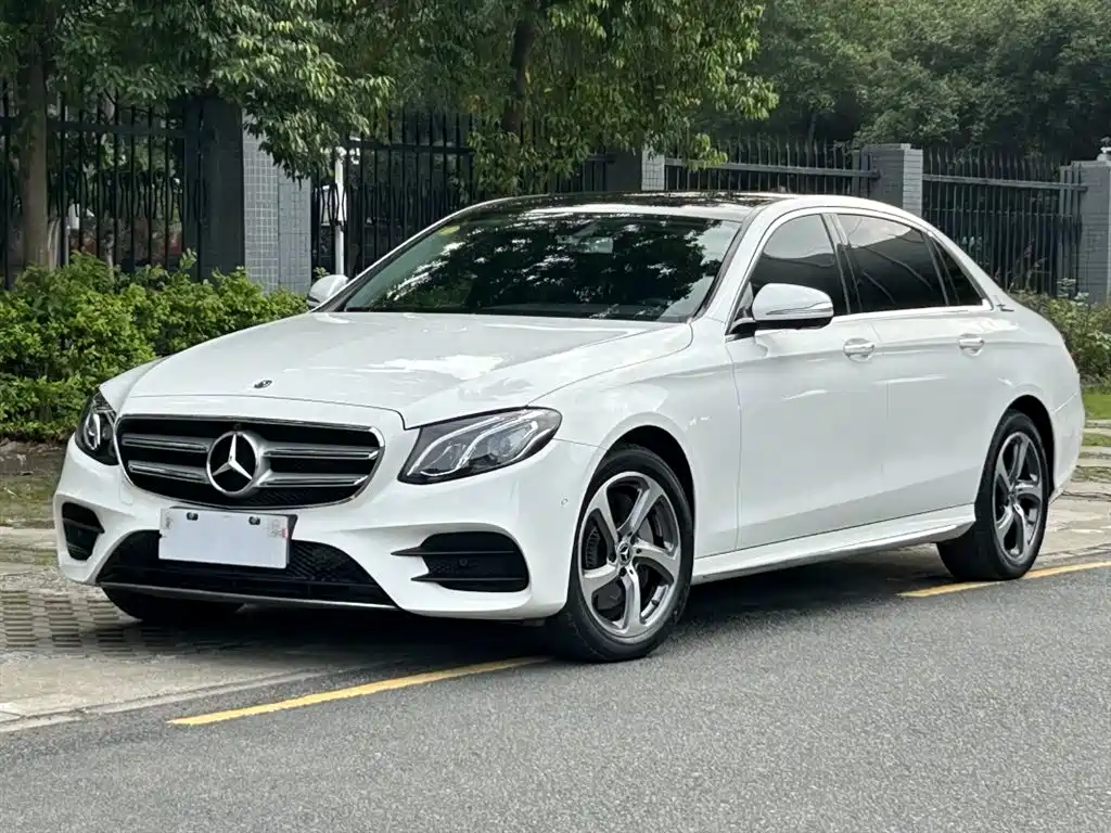 Mercedes-Benz E-Class 2019 — фото 1