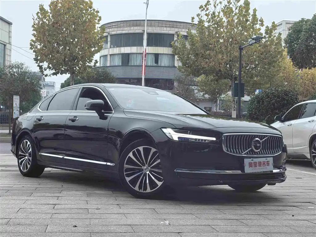 Volvo S90 2022 — фото 3