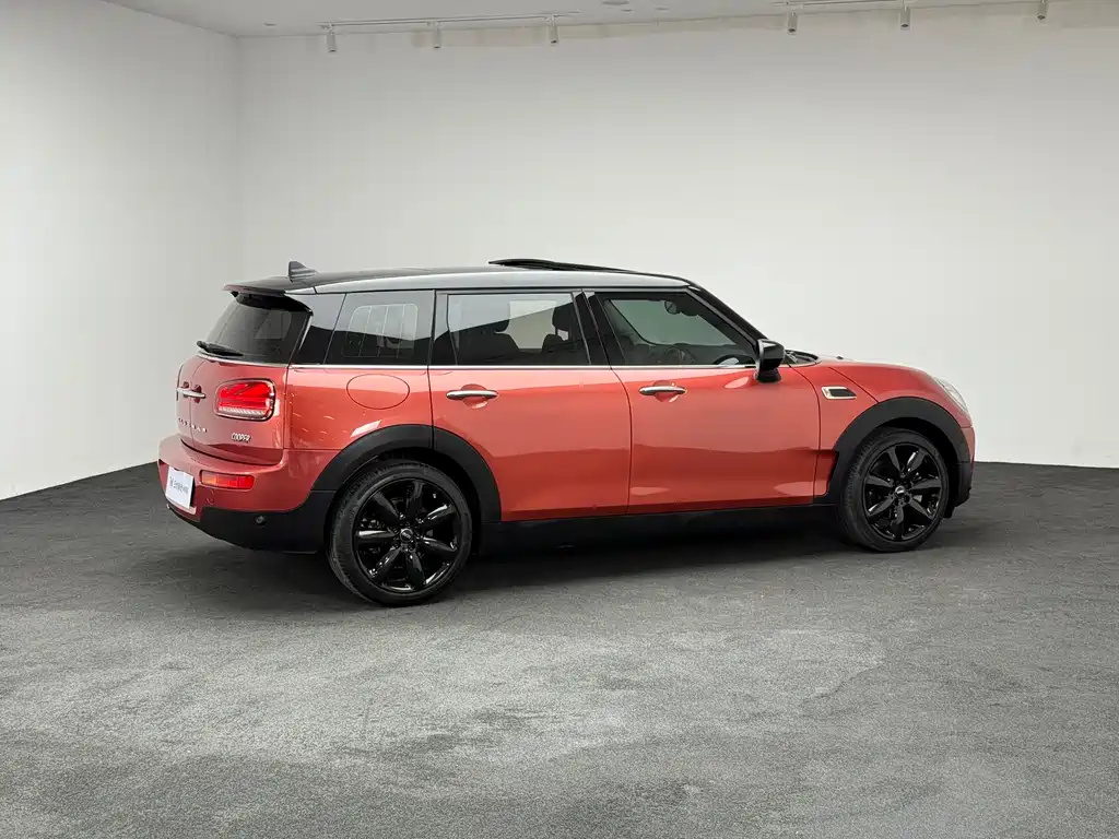 MINI Clubman 2021 — фото 16