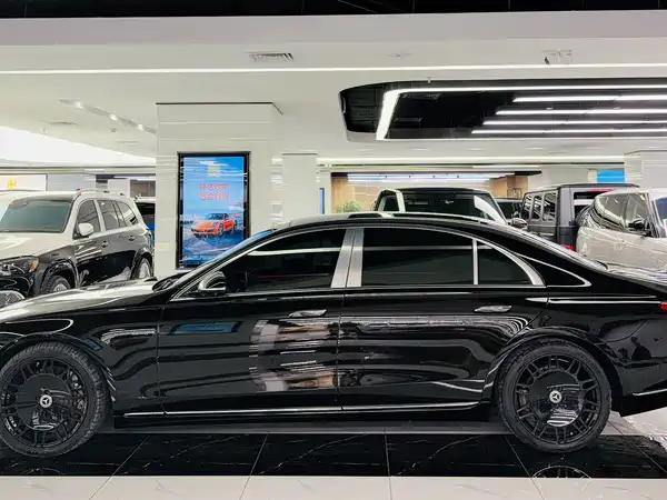 Mercedes-Benz S-Class 2022