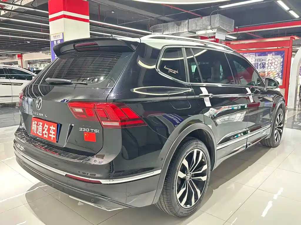 Volkswagen Tiguan L 2021 — фото 9