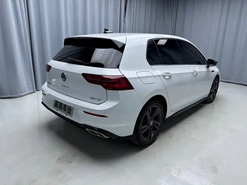 Volkswagen Golf 2022