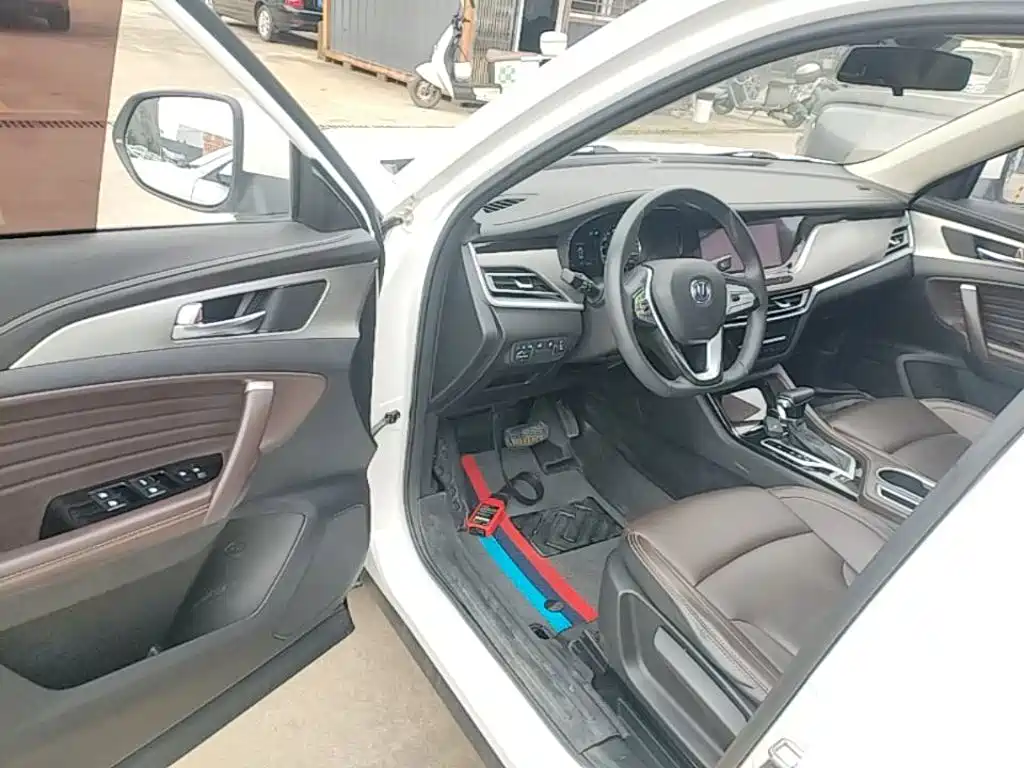 Changan CS35PLUS 2019 — фото 12