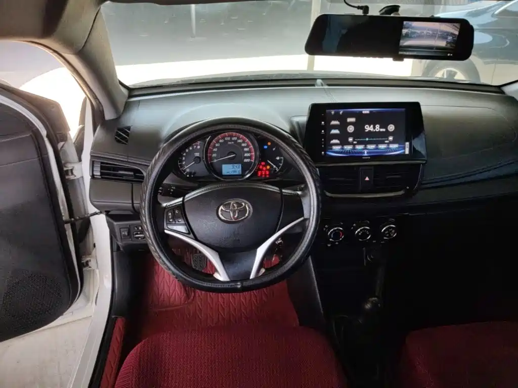 Toyota Vios 2022 — фото 11
