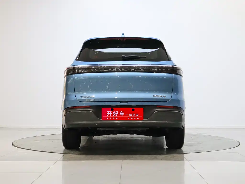 Chery Tiggo 8 PLUS C-DM 2025 — фото 3