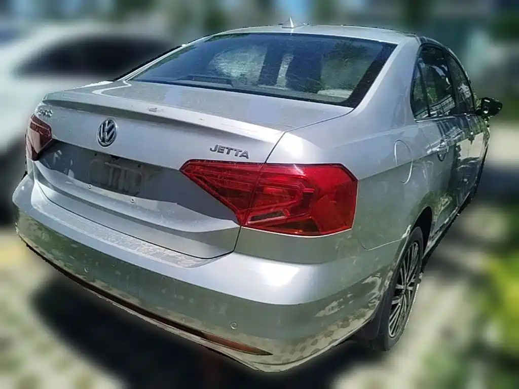 Volkswagen Jetta 2019 — фото 12