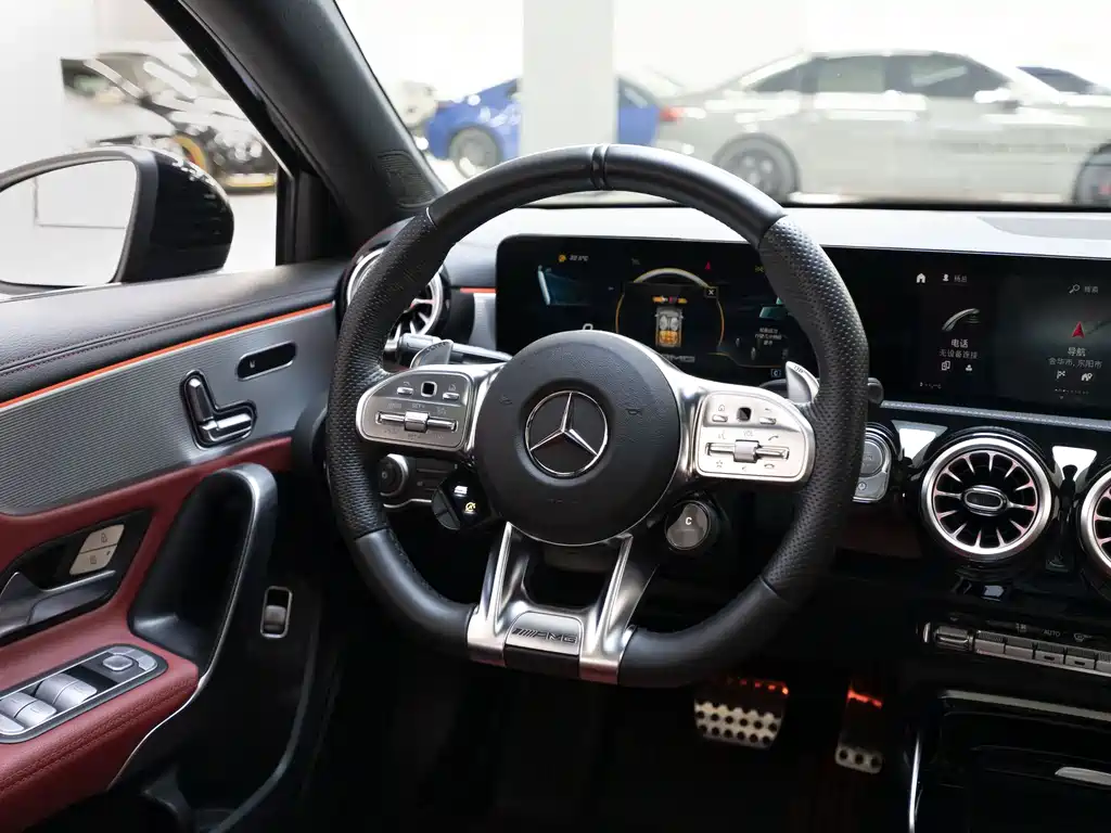 Mercedes-Benz A-Class AMG 2022 — фото 10