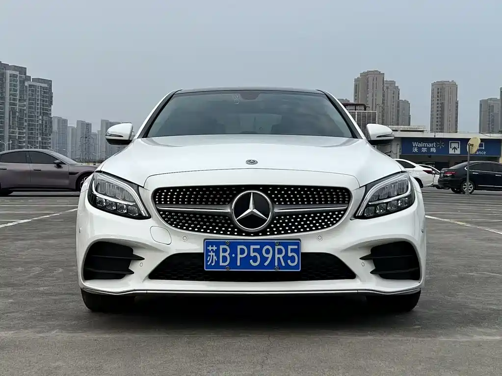 Mercedes-Benz C-Class 2021
