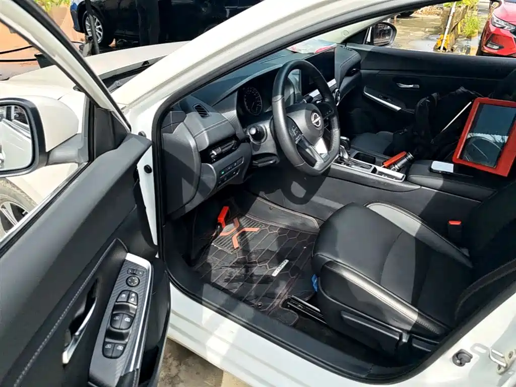 Nissan Sylphy 2023 — фото 16