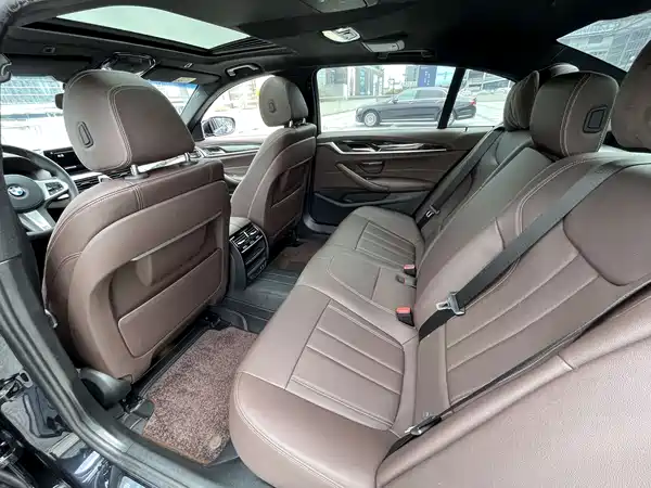 BMW 5 Series 2020