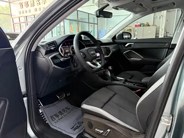 Audi Q3 2022