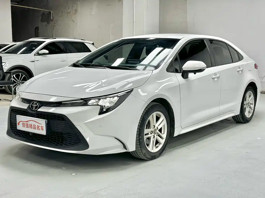 Toyota Levin 2022 — фото 1