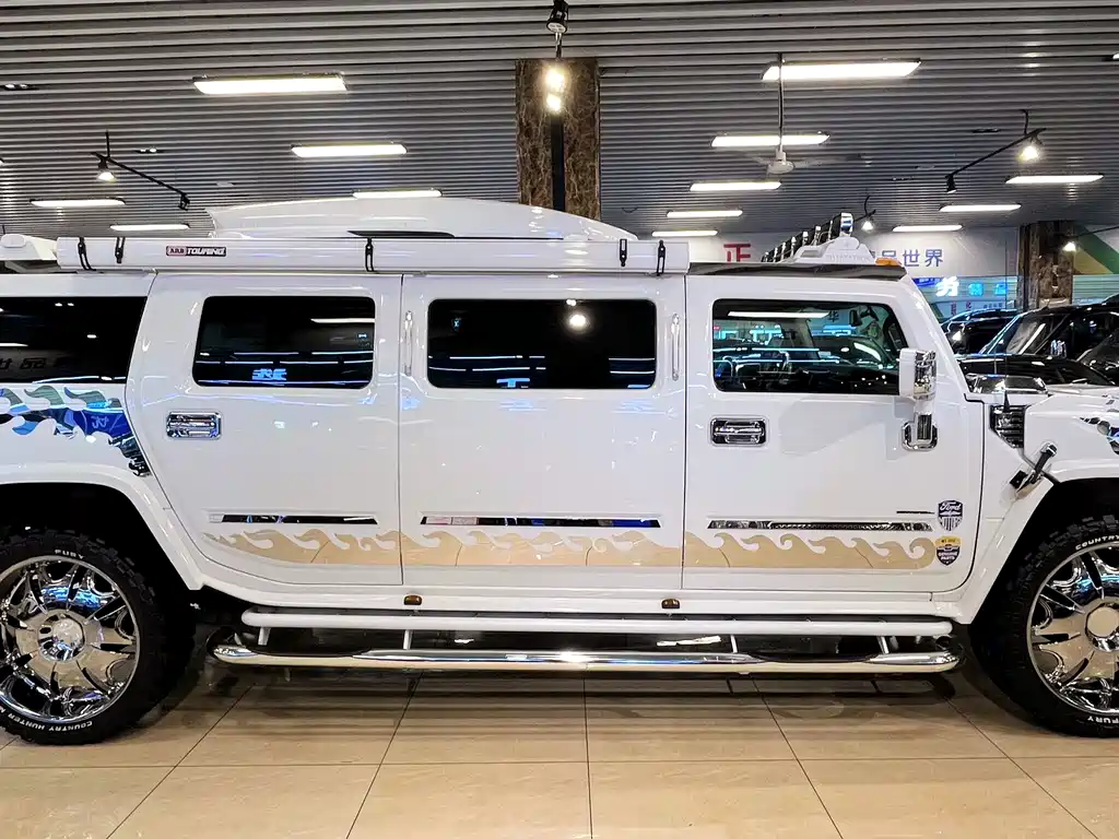 Hummer H2 2014 — фото 9