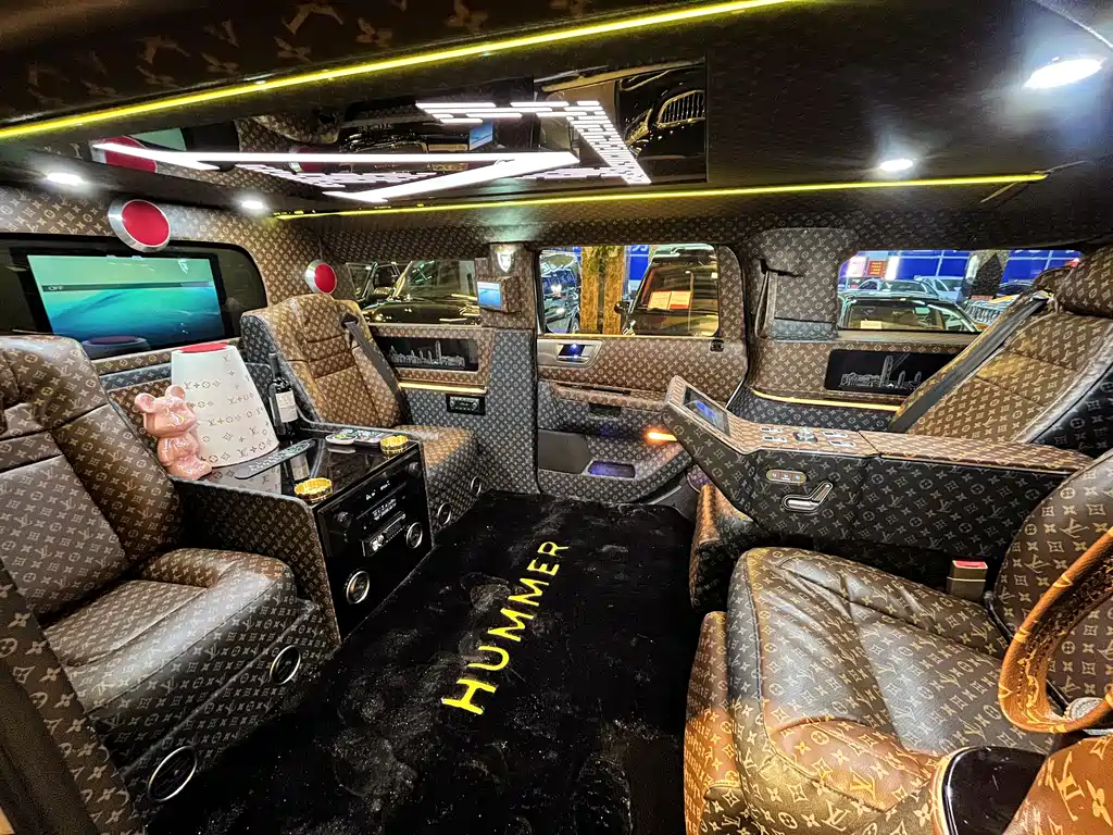 Hummer H2 2014 — фото 31