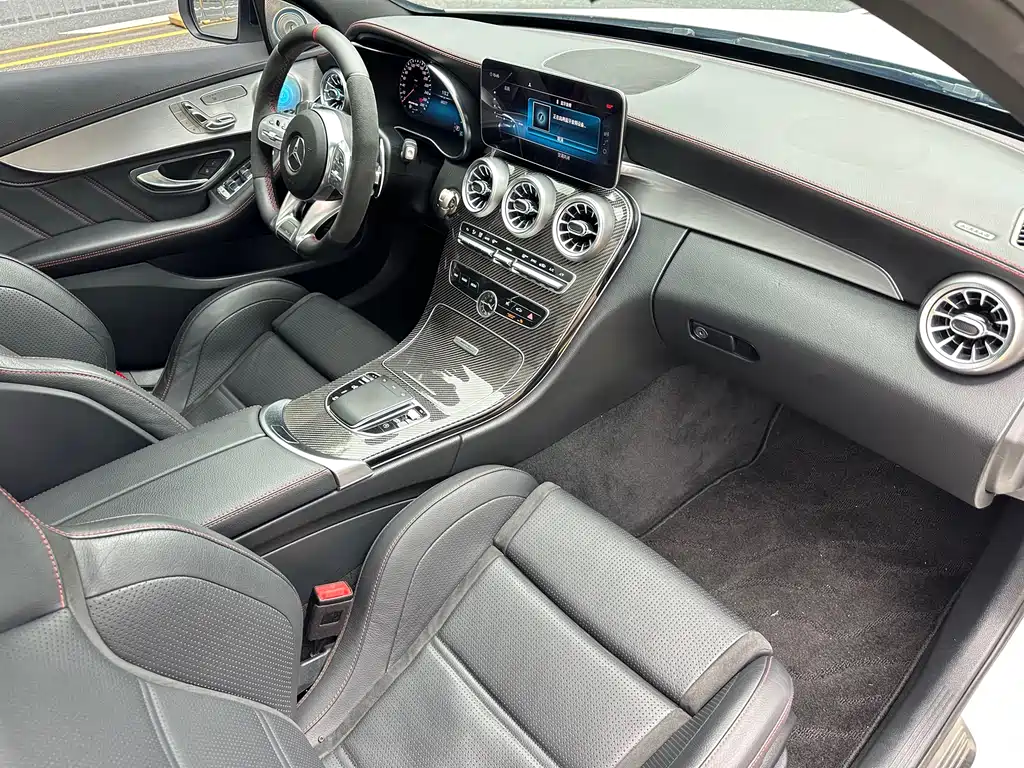 Mercedes-Benz C-Class AMG 2020 — фото 18