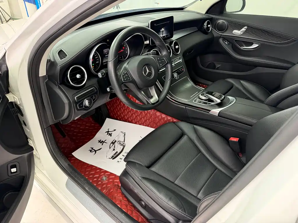 Mercedes-Benz C-Class 2017 — фото 15