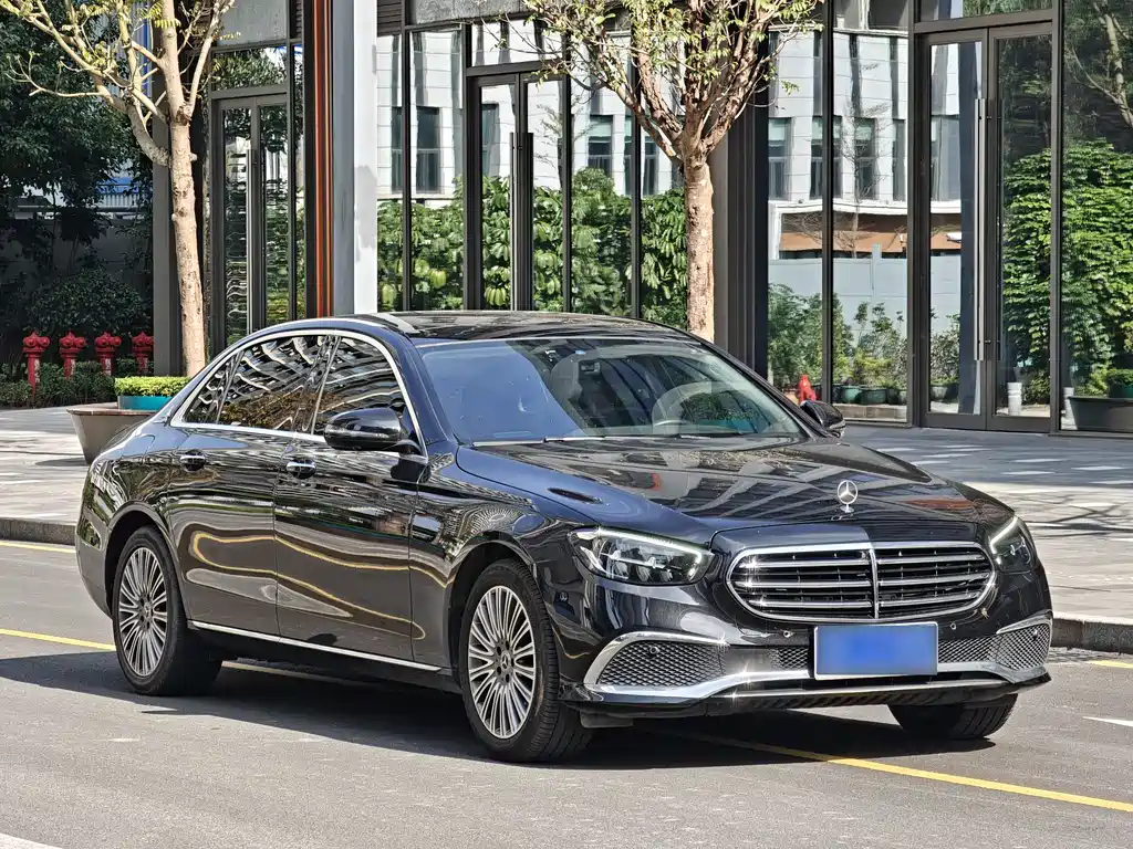 Mercedes-Benz E-Class 2021 — фото 2
