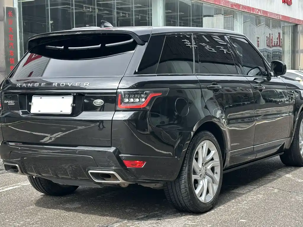 Land Rover Sport 2019 — фото 10