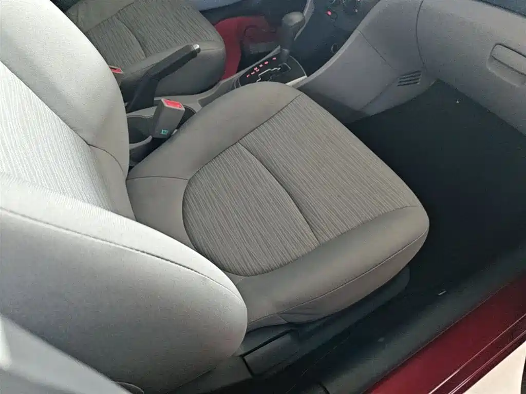 Hyundai Verna 2015 — фото 25