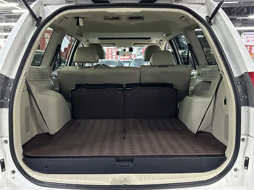 Mitsubishi Pajero Sport 2014 — фото 15