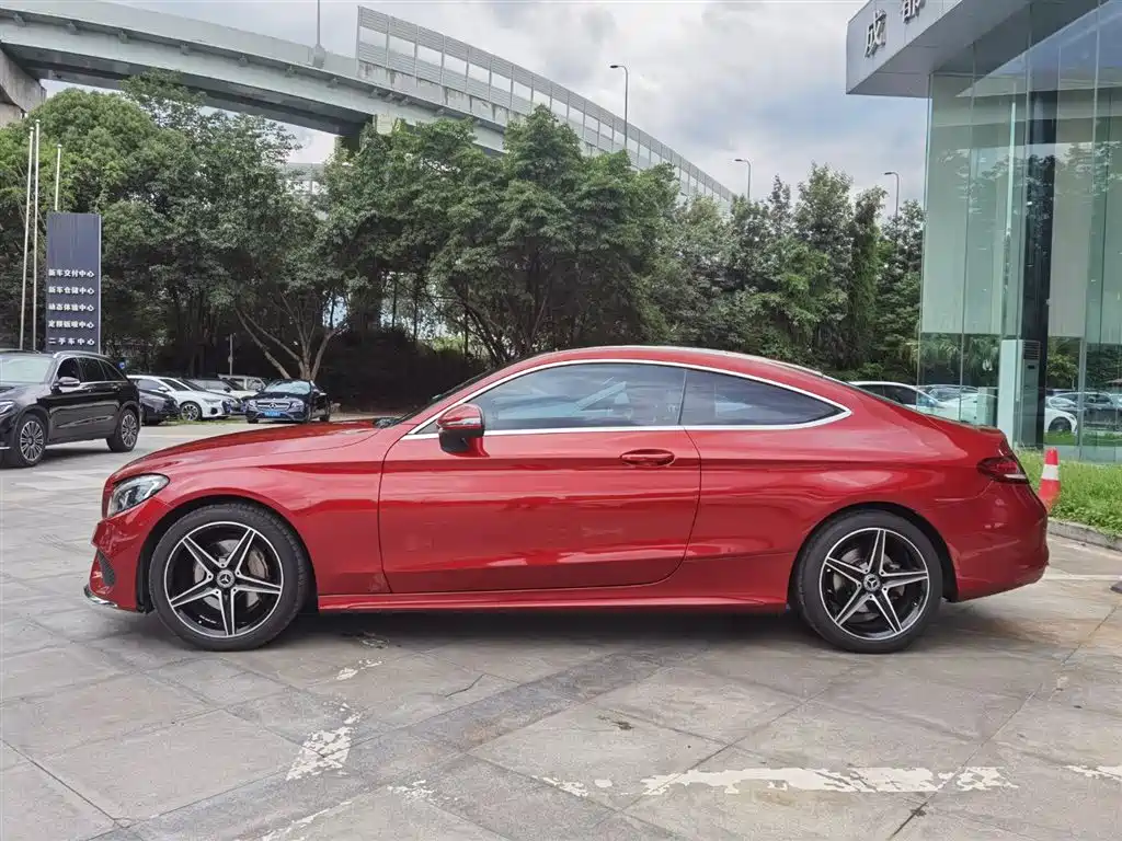 Mercedes-Benz C-Class 2017
