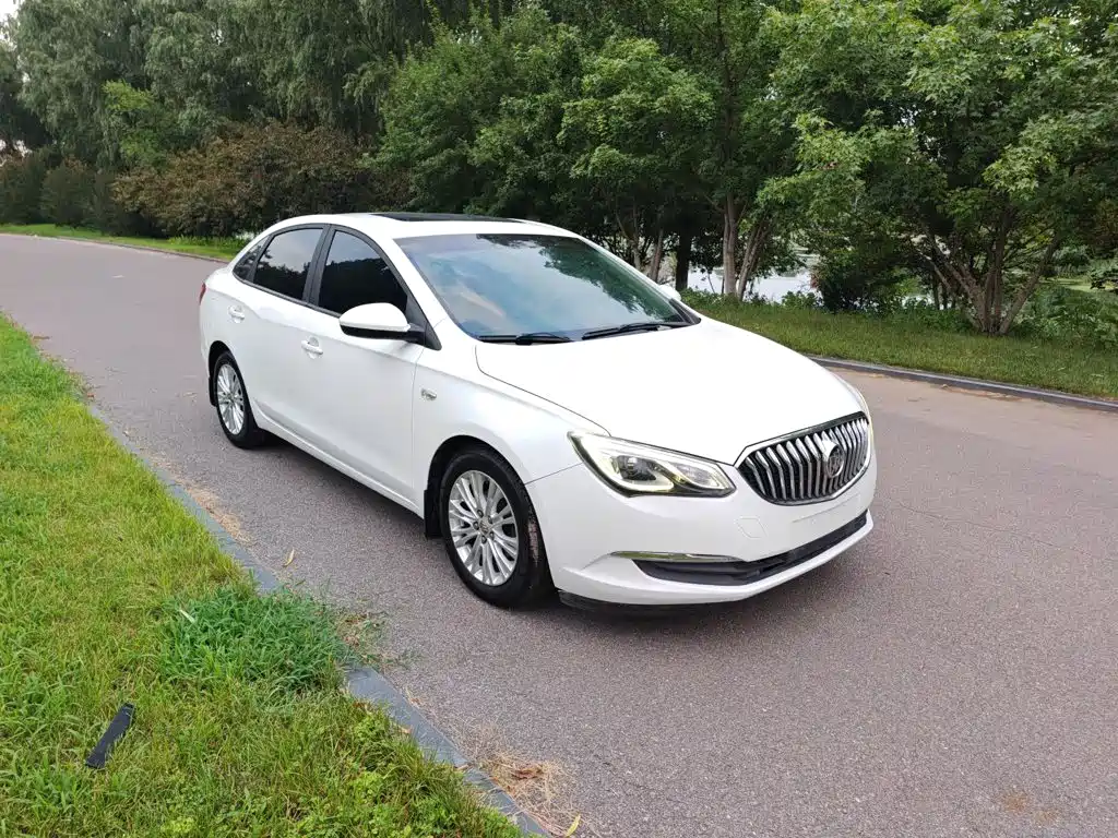 Buick Excelle 2015