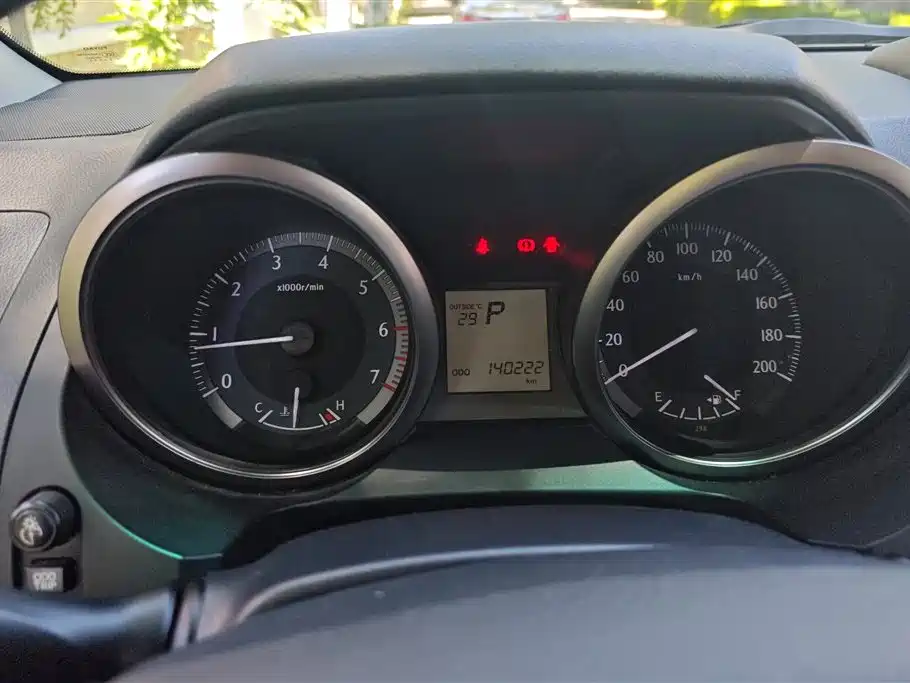 Toyota Prado 2017 — фото 14