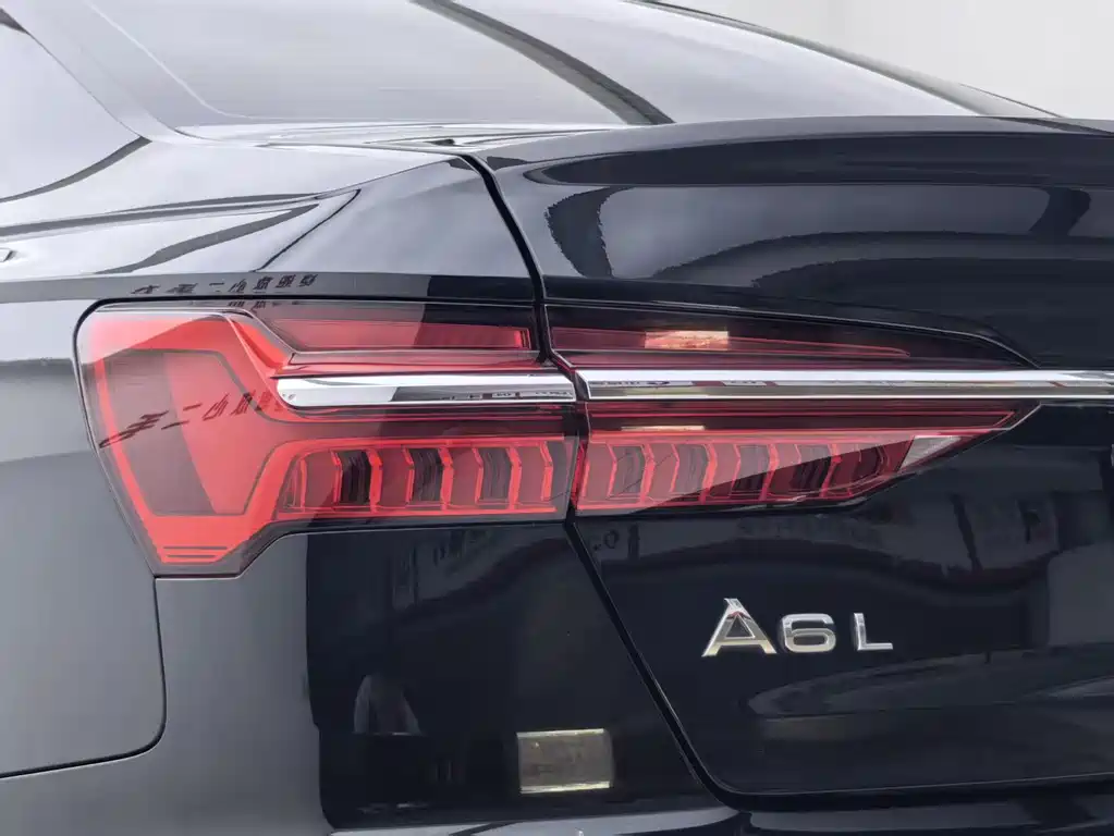 Audi A6L 2020 — фото 29