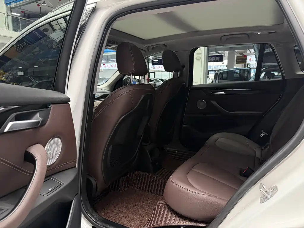 BMW X1 2023 — фото 11