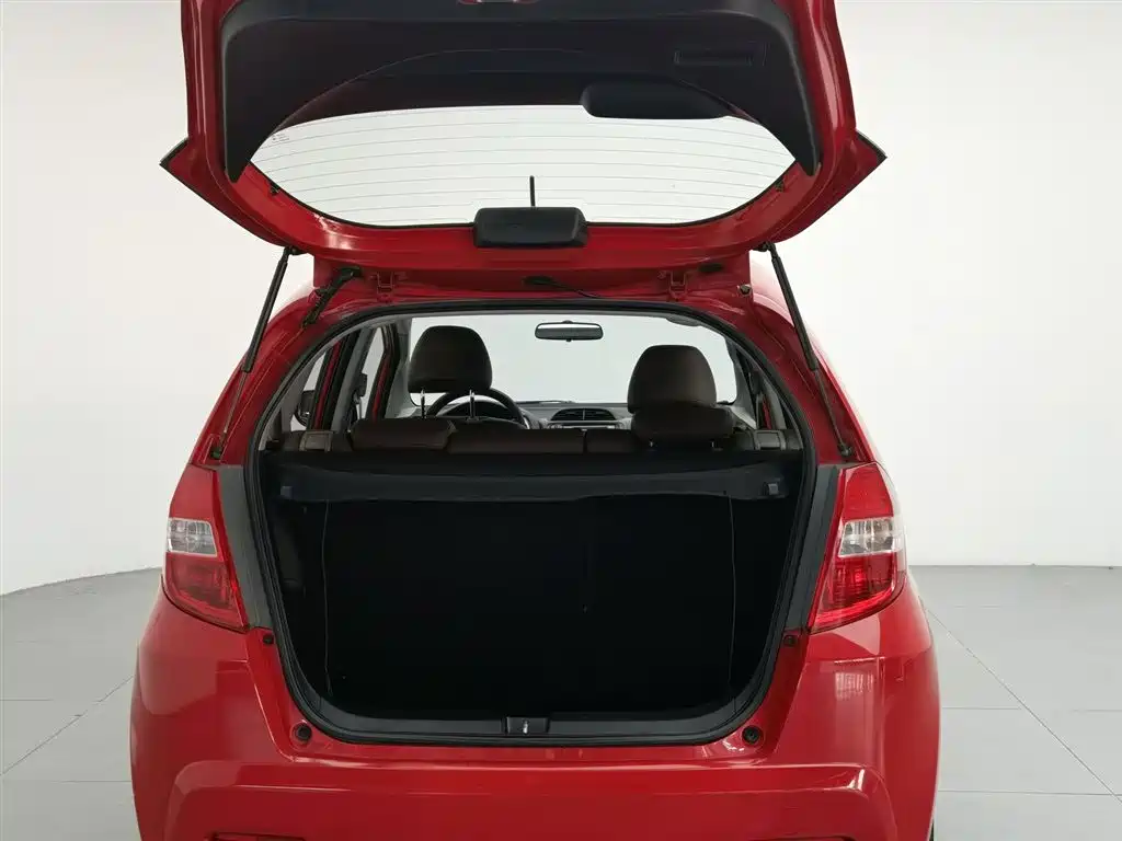 Honda Fit 2011 — фото 16