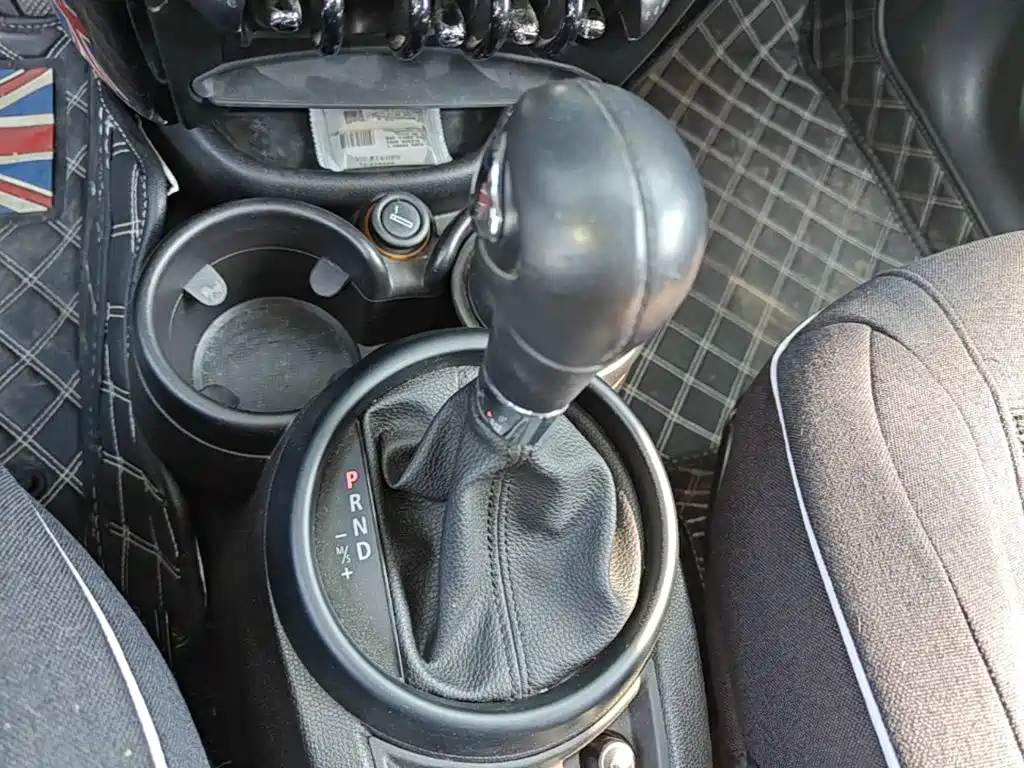 MINI Countryman 2015 — фото 14