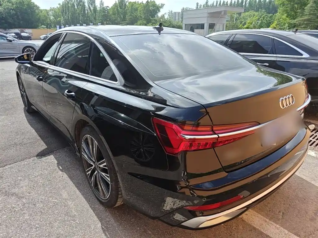 Audi A6L 2023 — фото 5