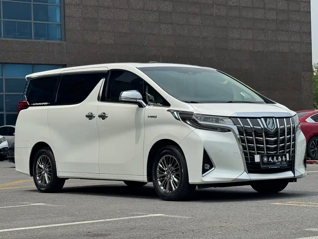 Toyota Alphard 2021