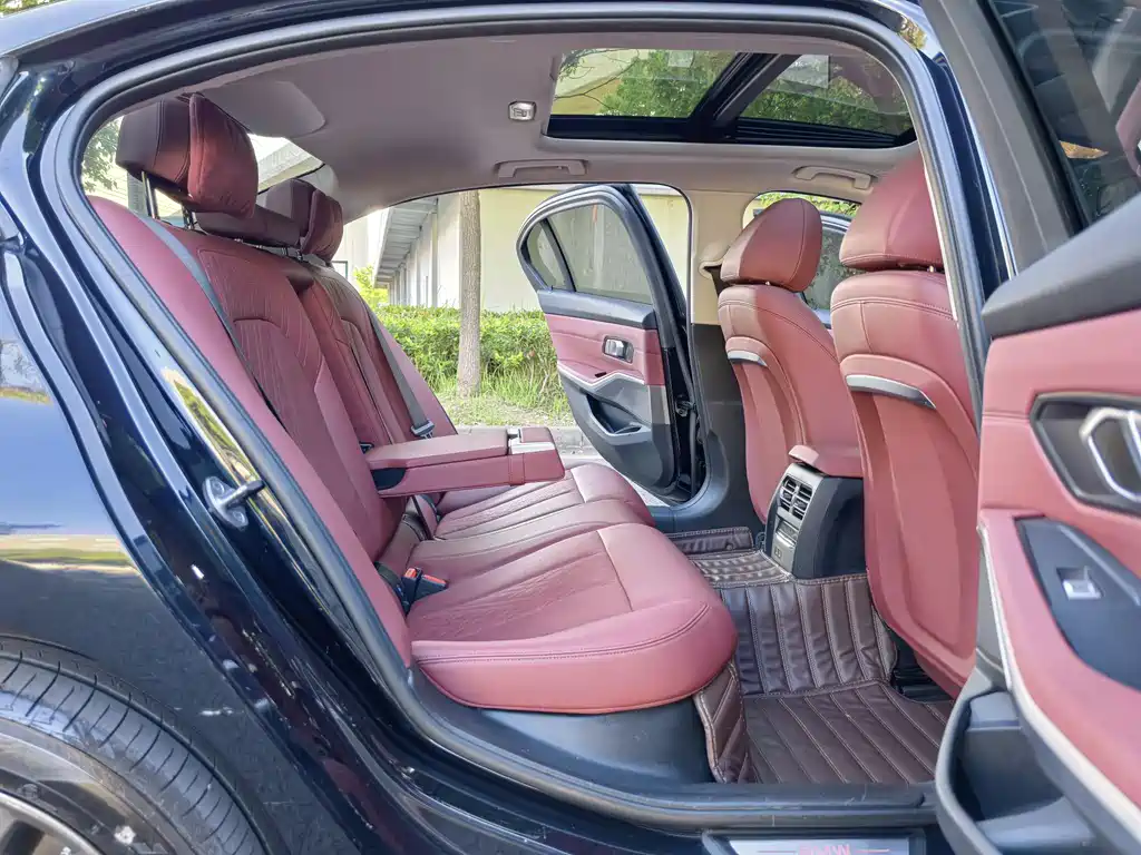 BMW i3 2023 — фото 14