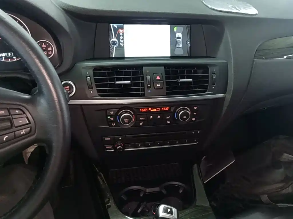 BMW X3 2014 — фото 13