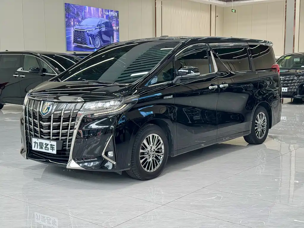 Toyota Alphard 2021 — фото 1