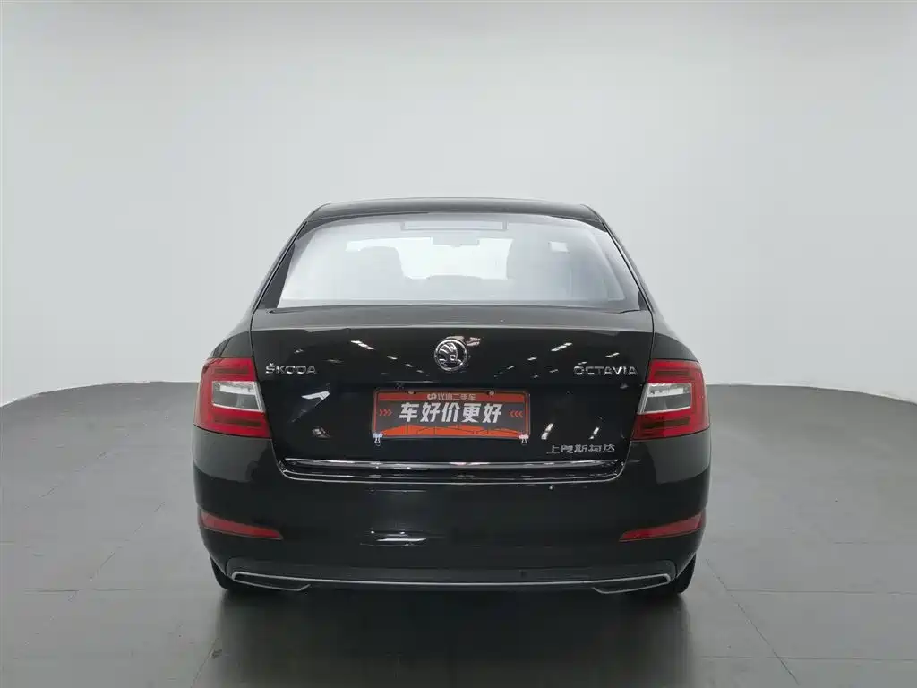 Skoda Octavia 2017 — фото 4