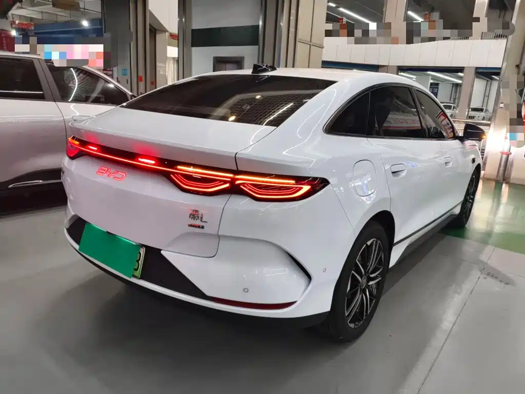 BYD Qin L 2025 — фото 5
