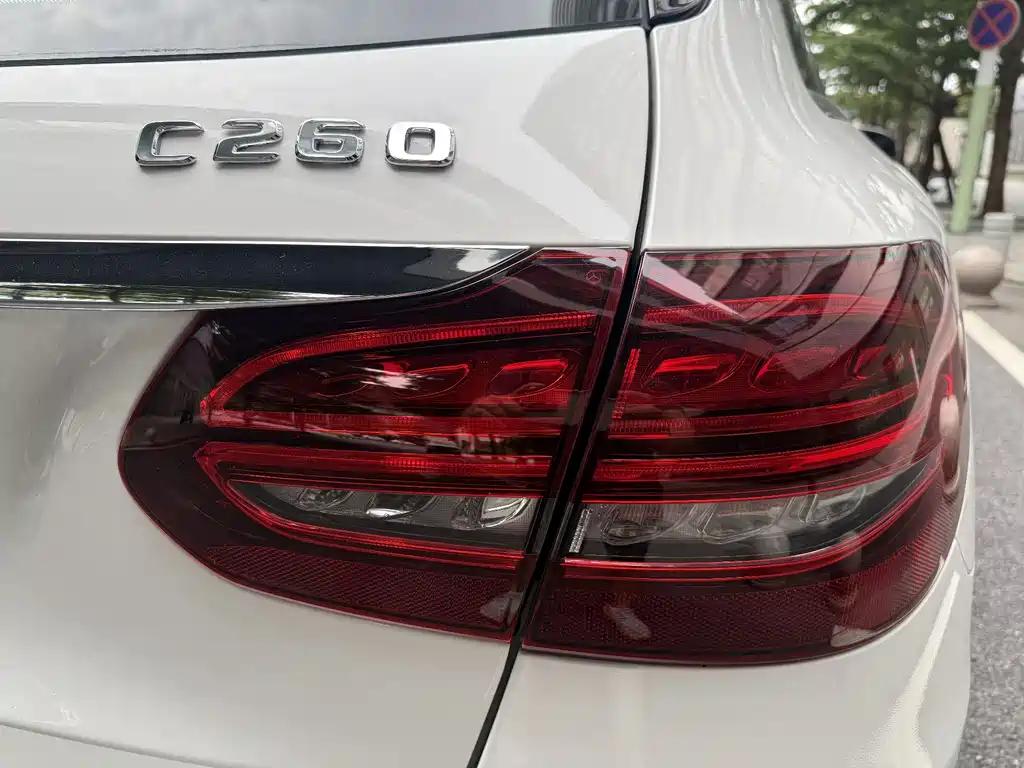 Mercedes-Benz C-Class 2021 — фото 20