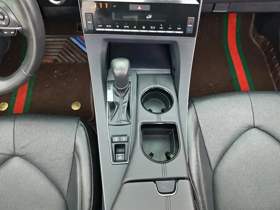 Toyota Avalon 2020 — фото 16