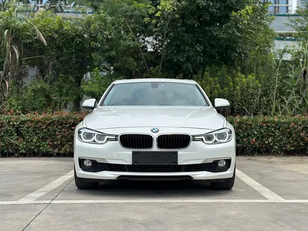 BMW 3 Series 2017