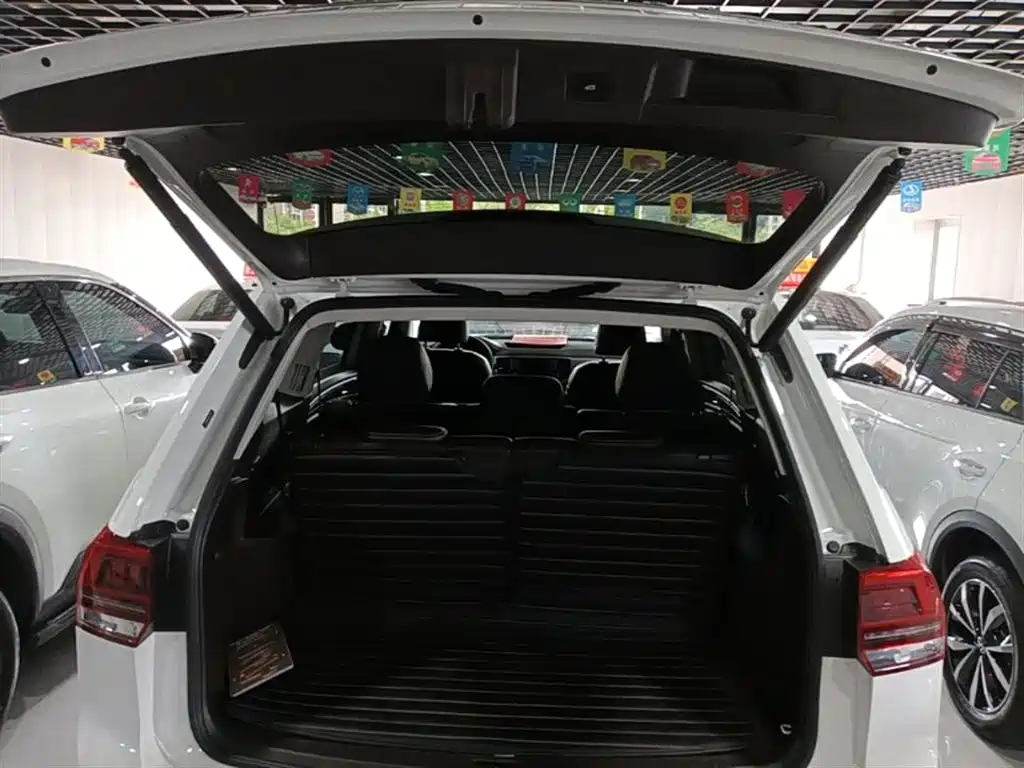 Volkswagen Teramont 2019 — фото 19