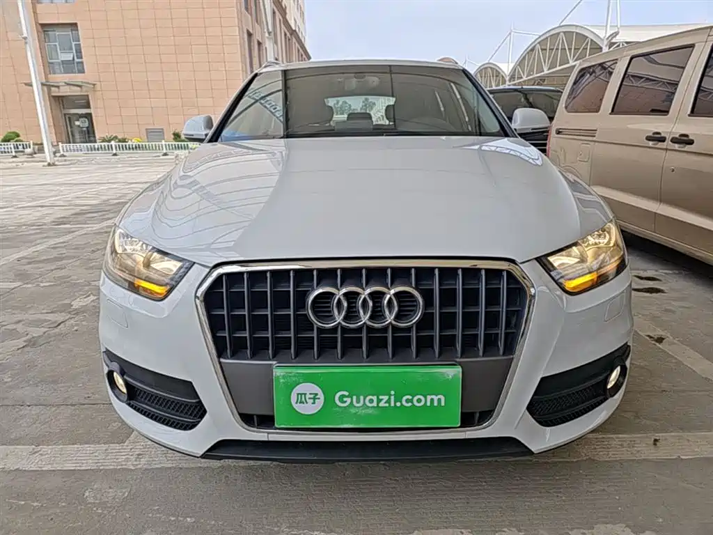 Audi Q3 2015 — фото 3