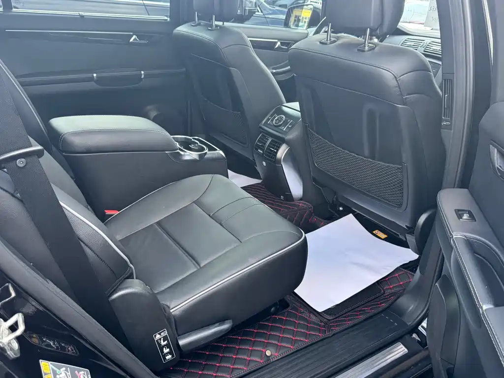 Mercedes-Benz R-Class 2015 — фото 13